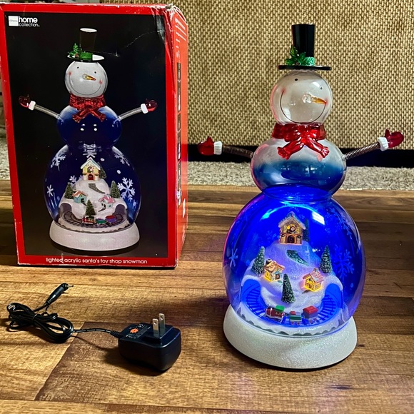 JCPenney • Lighted/Animated Train/ 8 Songs • Santa’s Toy Shop Snowman •Box/Video - Picture 1 of 16